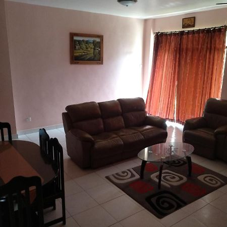 Tenggafriz Holidays Apartment Камерън Хайлендс Екстериор снимка